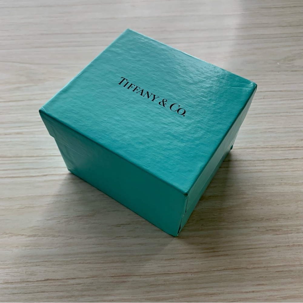 Authentic Tiffany & Co Small Blue Lidded Empty Gift Box Only 5x5x4